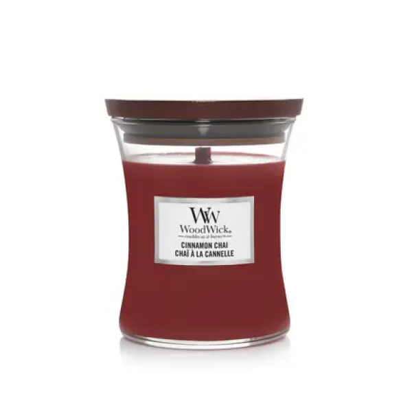 Ароматична свічка з ароматом ванілі та кориці Medium candle Cinnamon chai