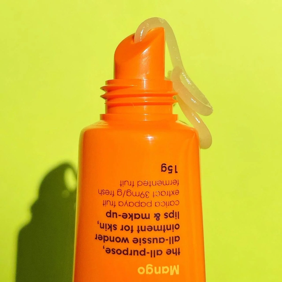 Відновлювальний бальзам для губ з ароматом манго Lip balm Mango