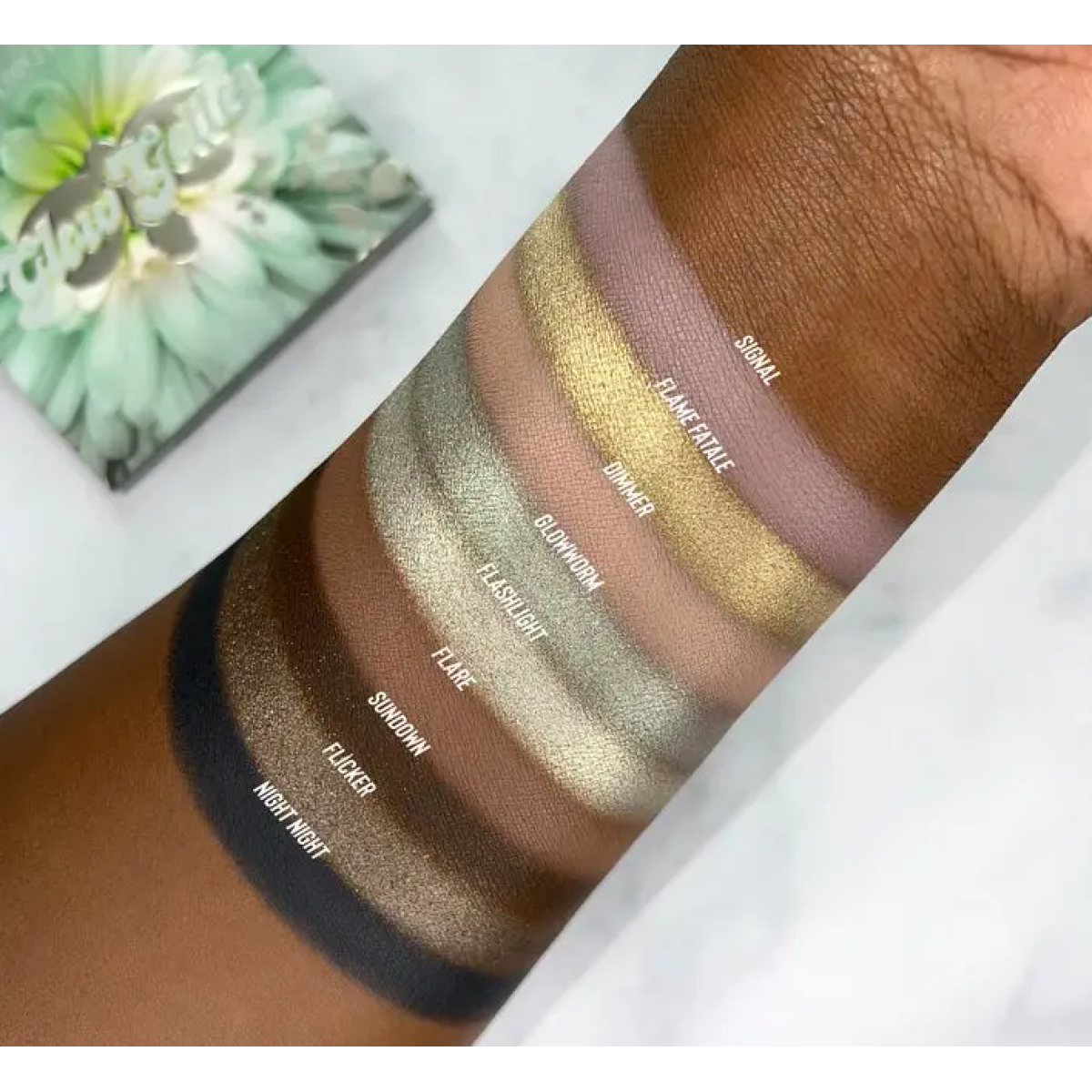 Палітра тіней Eyeshadow palette Glow getter