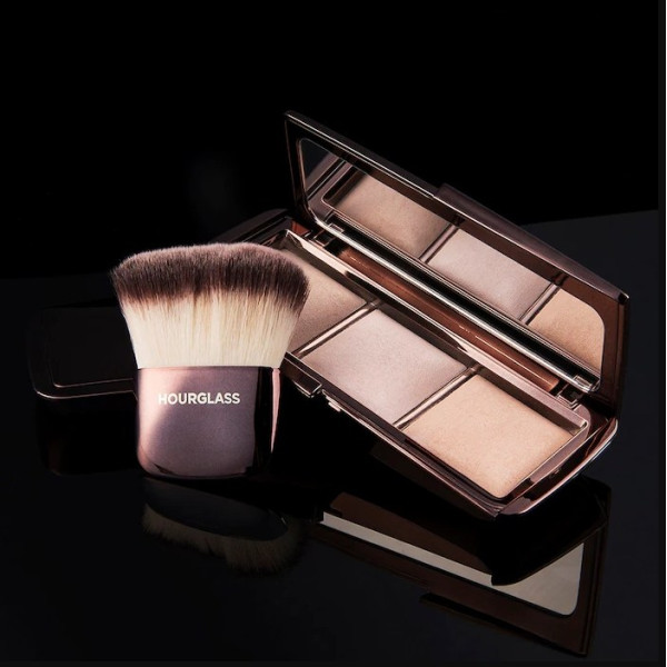Палетка пудр для обличчя Ambient lighting palette Volume 1