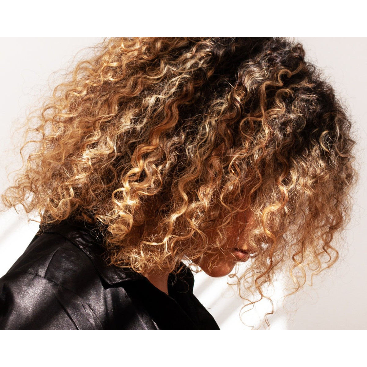 Спрей для формування укладки Curlicue curl activator