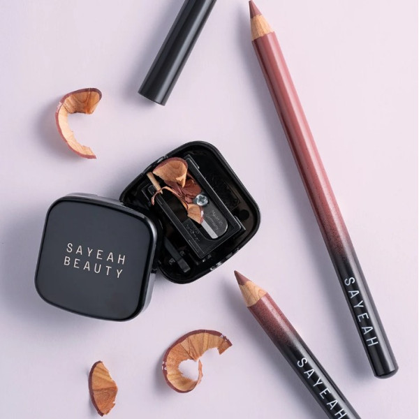 Точилка для косметичних олівців Beauty cosmetic pencil sharpener