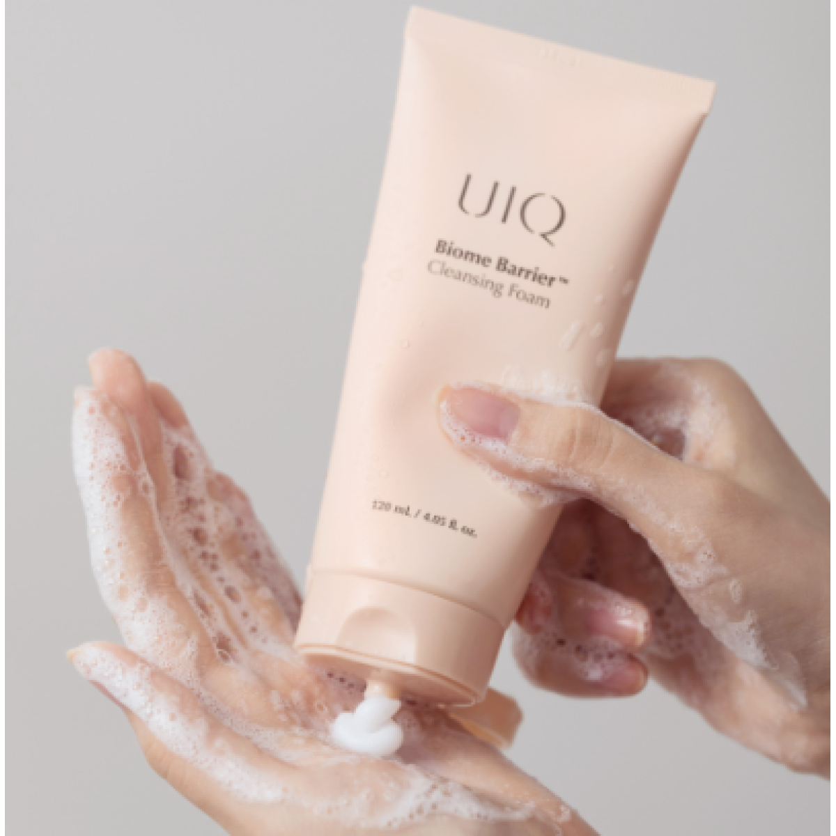 Пінка для вмивання Biome barrier cleansing foam