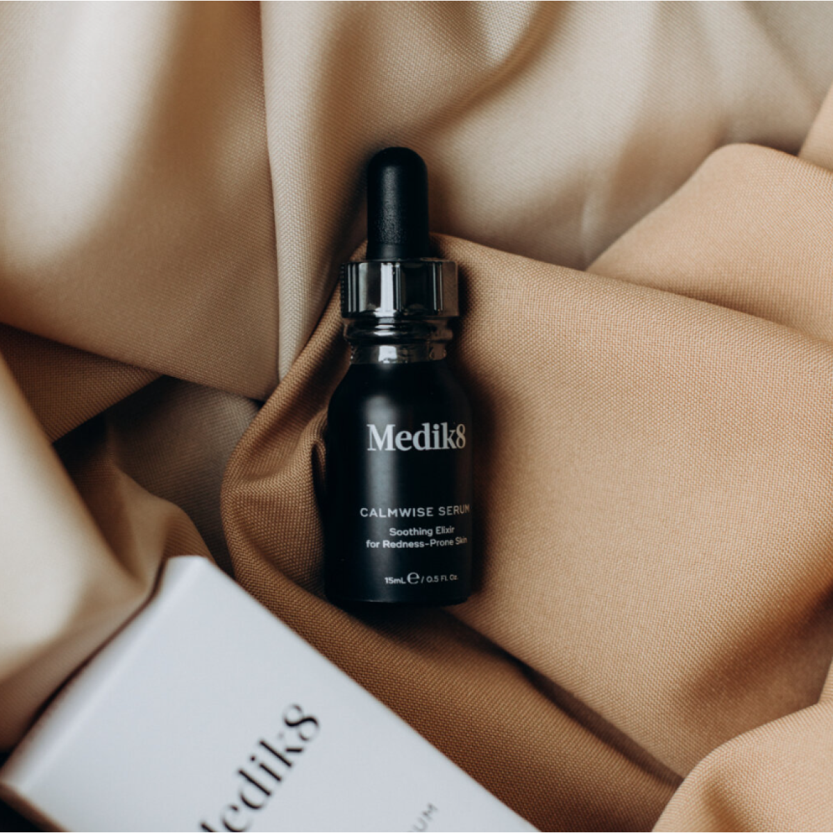 Заспокійлива сироватка проти почервонінь Calmwise serum