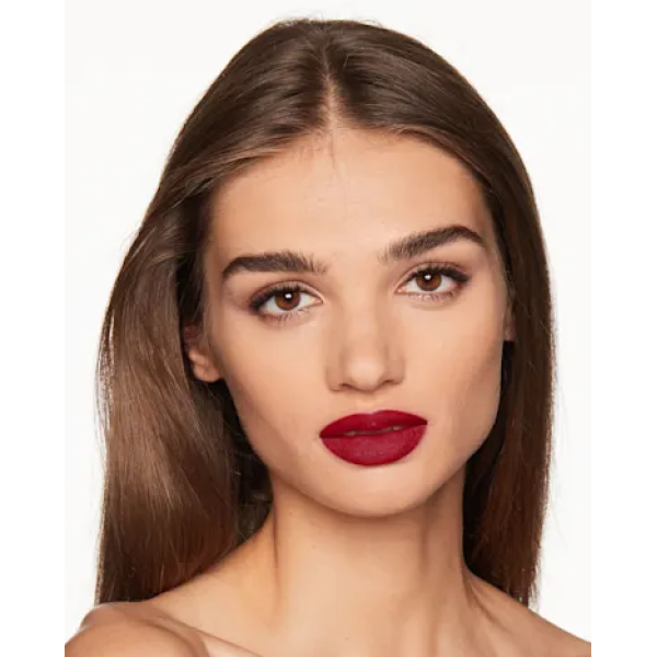 Матова помада для губ Matte revolution Red carpet red