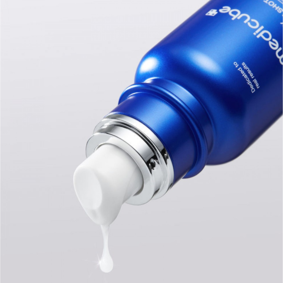 Інтенсивна сироватка з екзосомами та спікулами для звуження пор One day exosome shot pore ampoule 7500