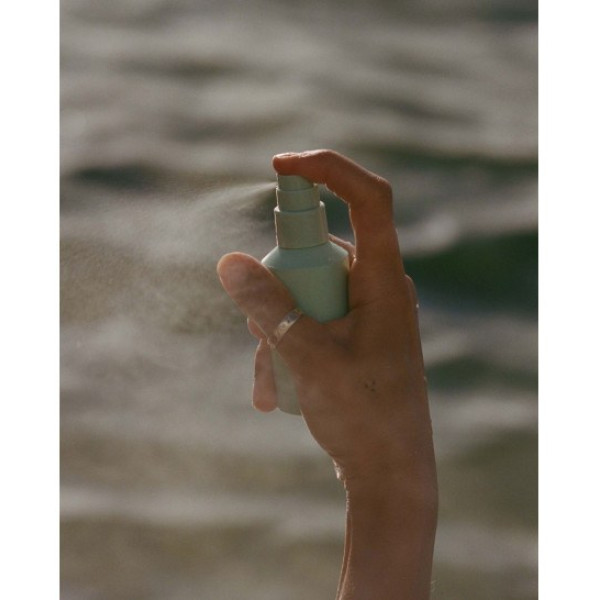 Дезодорант - спрей з цитрусовим ароматом Natural deodorant spray Pomello