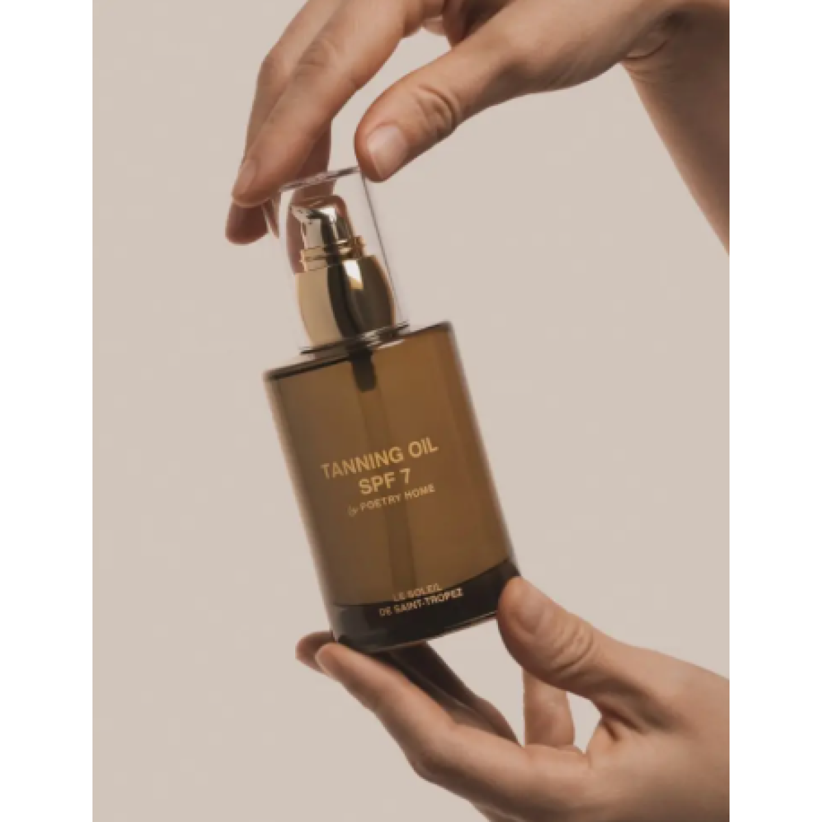 Парфумована масажна олія Tanning oil Le soleil de saint-tropez