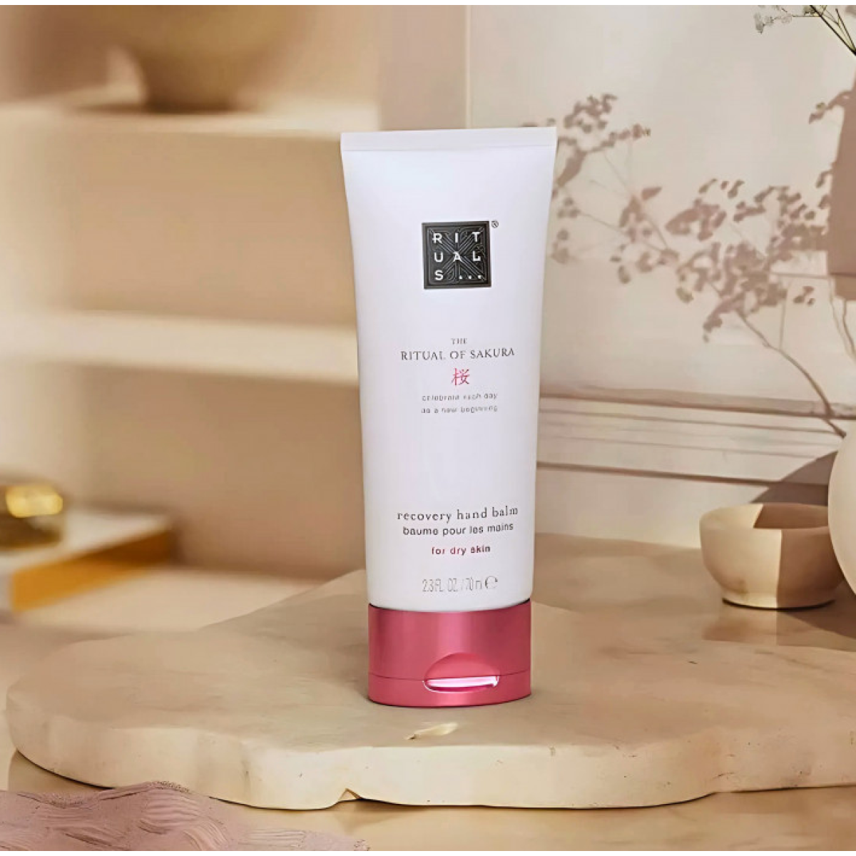 Відновлюючий бальзам для рук у м іні форматі Hand balm tube travel size Sakura