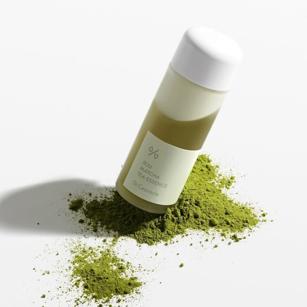 Зволожувальна есенція з гідролатом зеленого чаю та екстрактом матча Jeju matcha tea essence