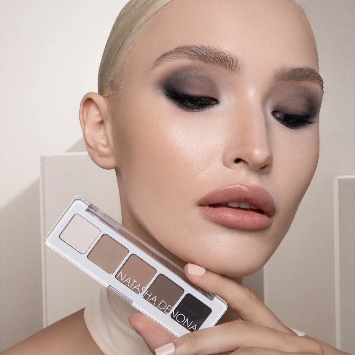 Палетка тіней Eyeshadow palette mini Сool tone