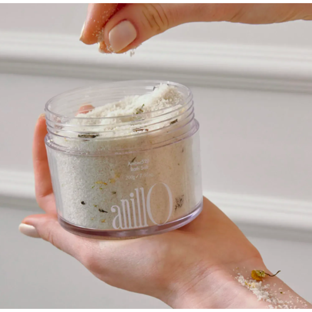 Ароматизована сіль для ванни Bath salt Amber 528