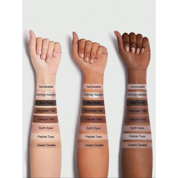 Палітра тіней Live to roam eyeshadow palette