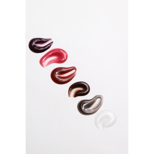 Живильний блиск для губ Menthol-free lip gloss Amour