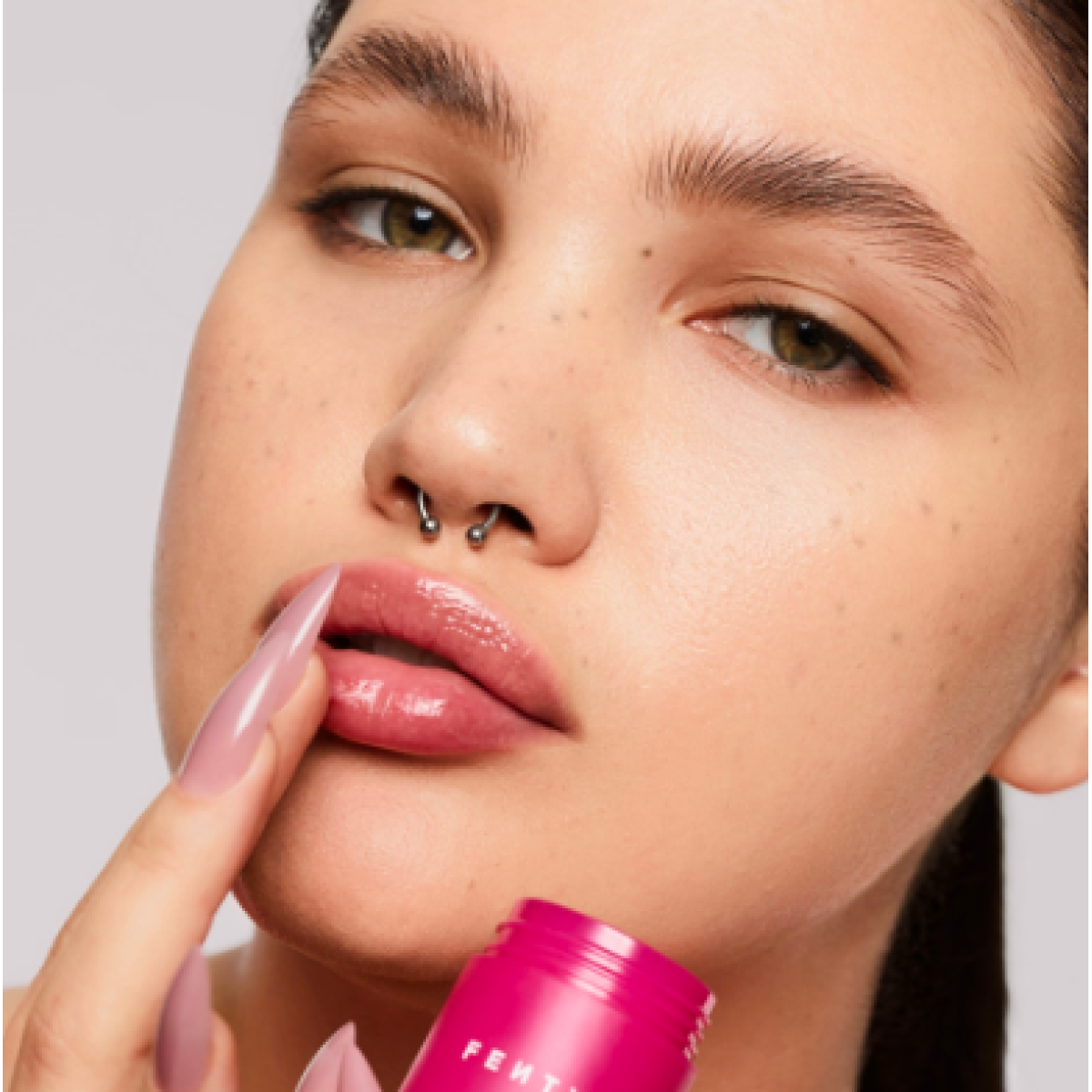 Бальзам маска для губ Intensive recovery lip mask Barbados cherry